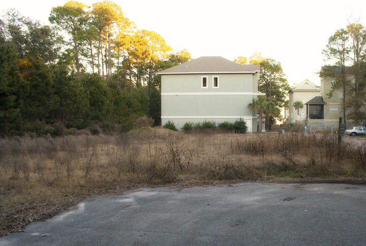 neighbors house